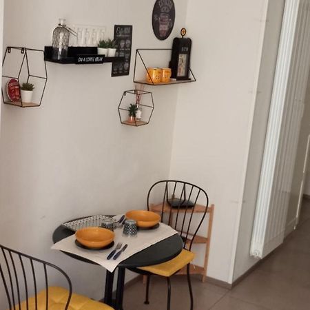 Holidaystudio Appartamento In Centro Salerno Buitenkant foto